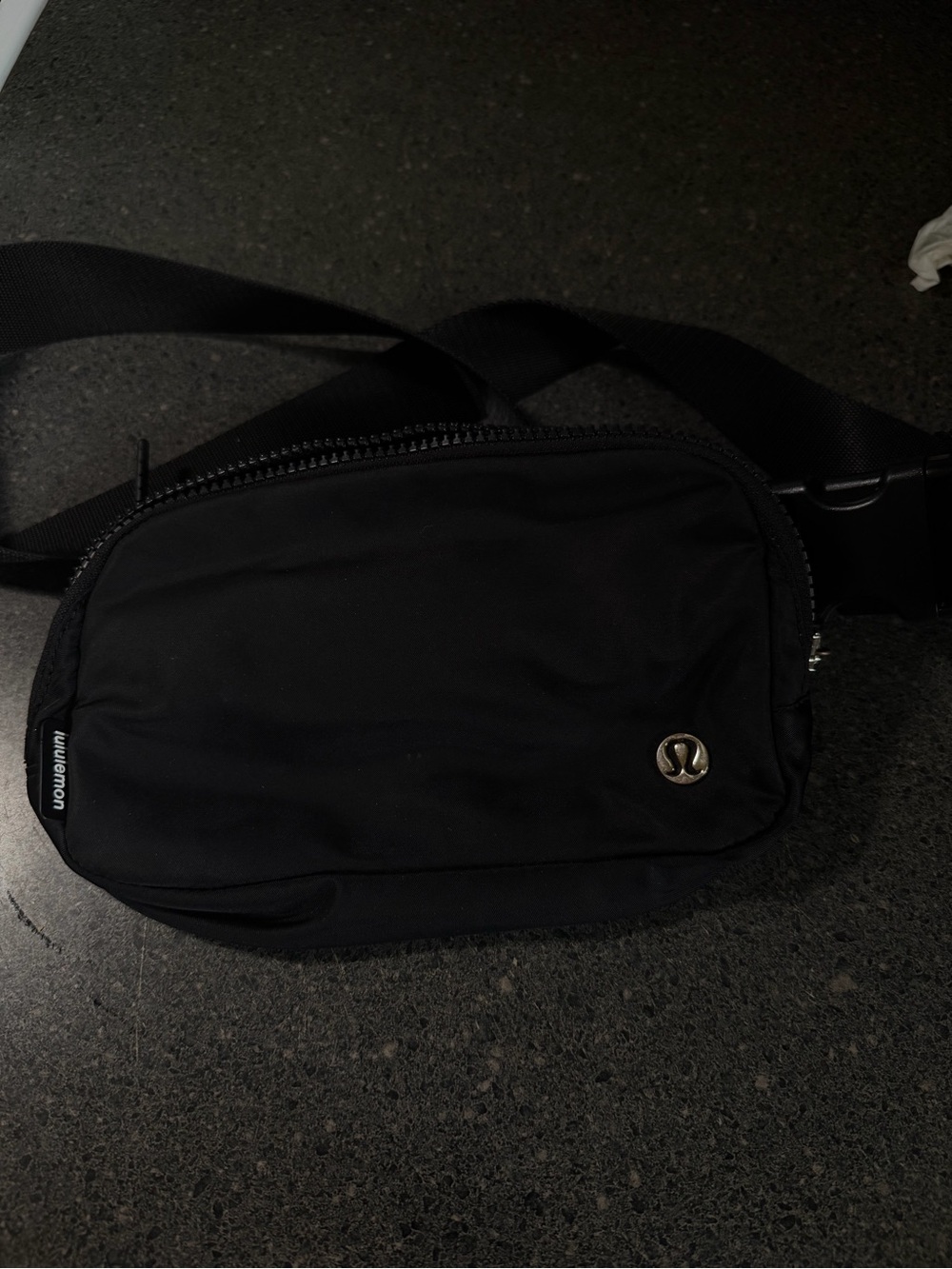 lululemon athletica Black Waist / Crossbody Belt Bag - Picture 2 of 7